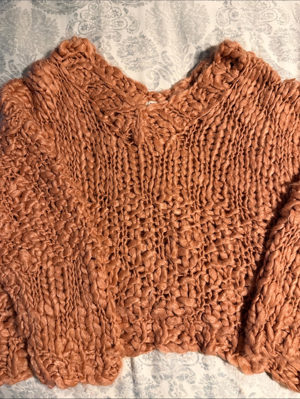 POL Chunky Scoop Neck Sweater in Rust Coral